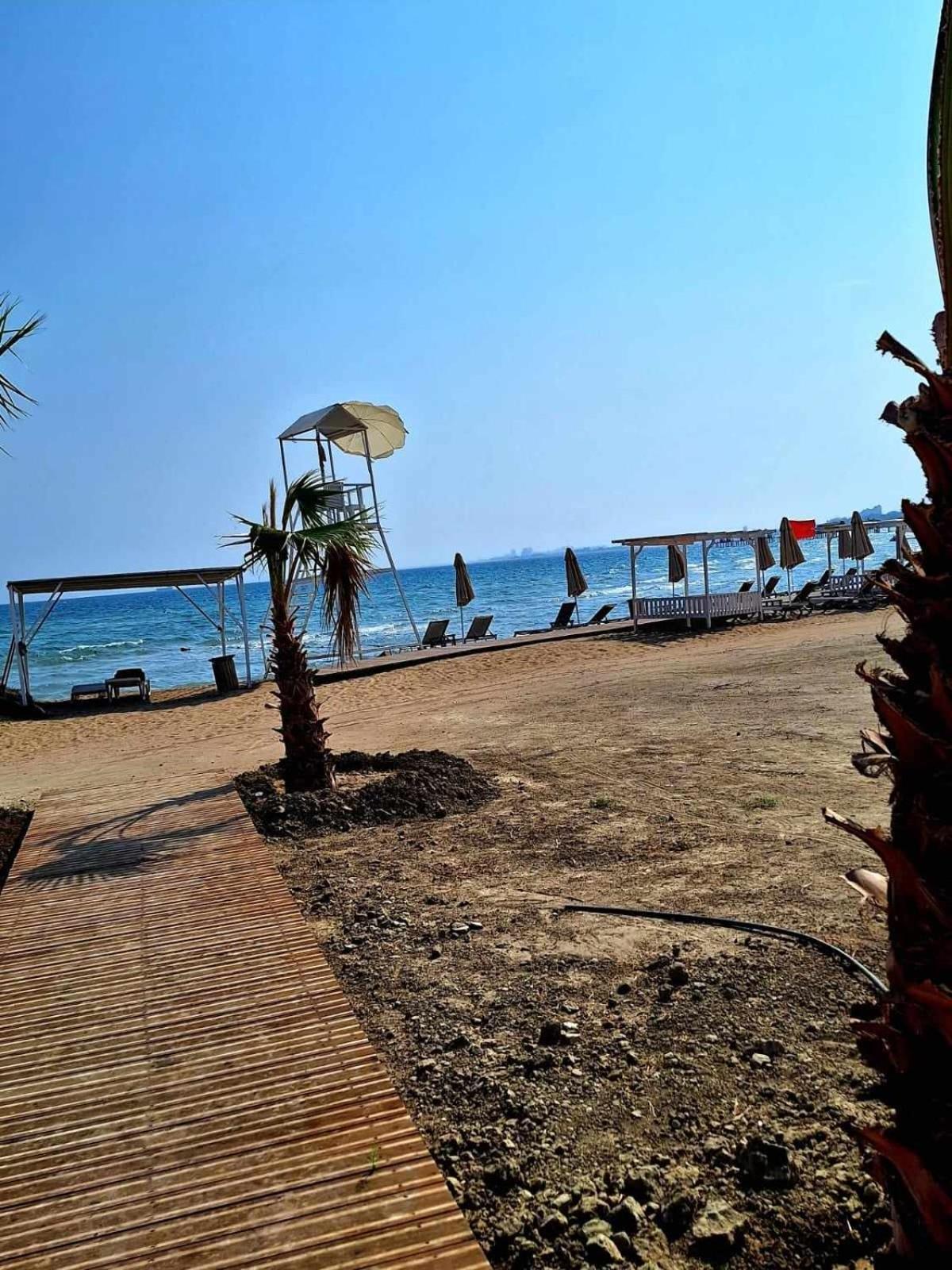 Sunrise Beach Club Gastria 外观 照片